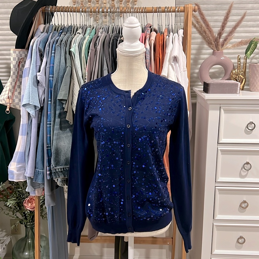 Melrose Chic | Blue Sequins Front Cardigan size Large